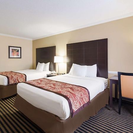 Best Western - Mckenzie Exterior photo