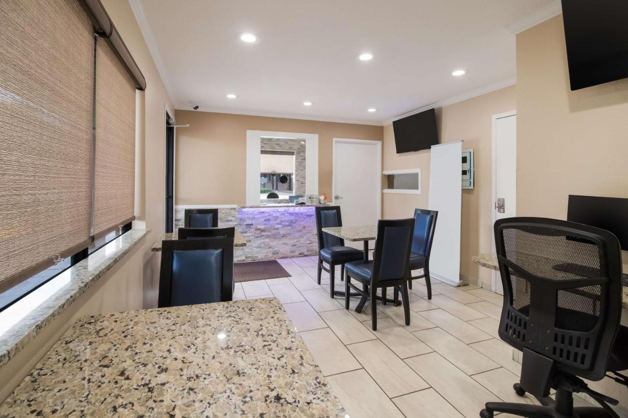 Best Western - Mckenzie Exterior photo